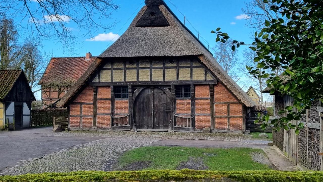 Zur Querensteder Muehle Hotel Bad Zwischenahn Buitenkant foto